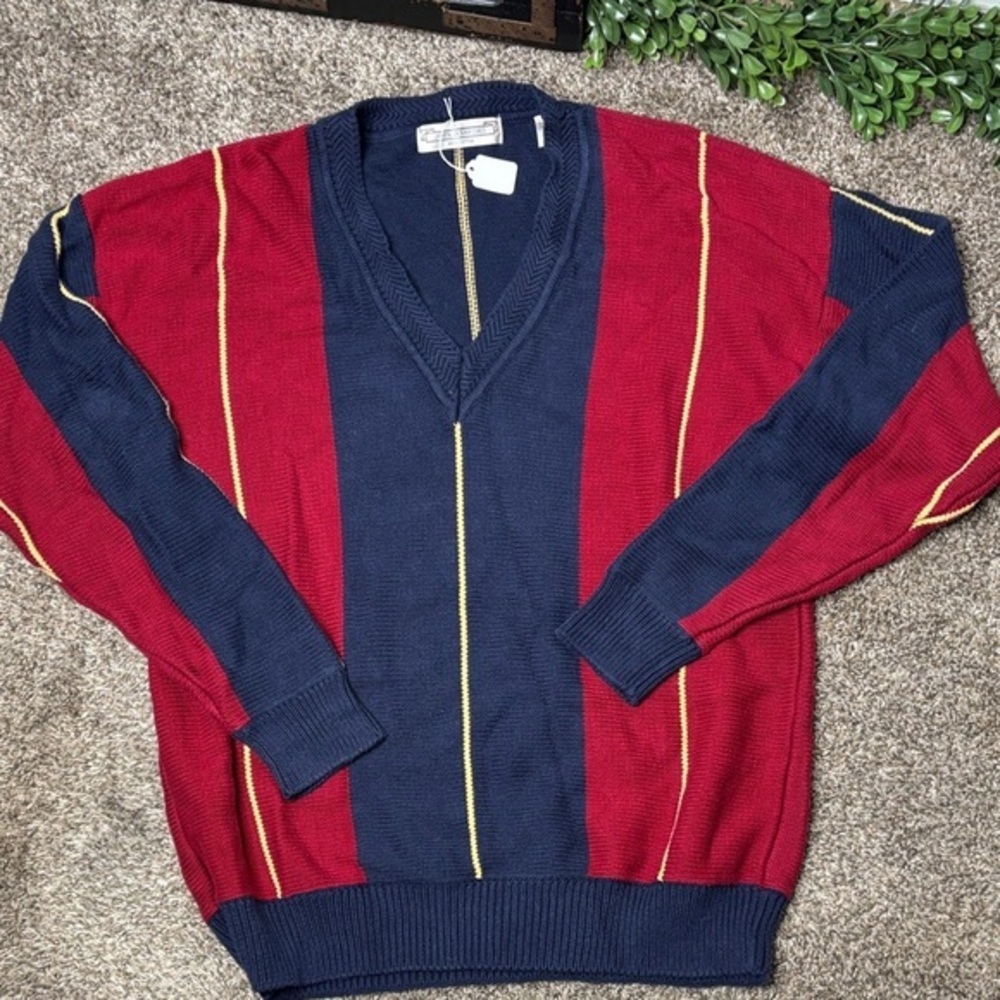 Vintage John Ashford vneck sweater Sz large